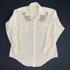 Vintage Offf White Embroidered Pearl Snap Button Down Shirt Size Medium.